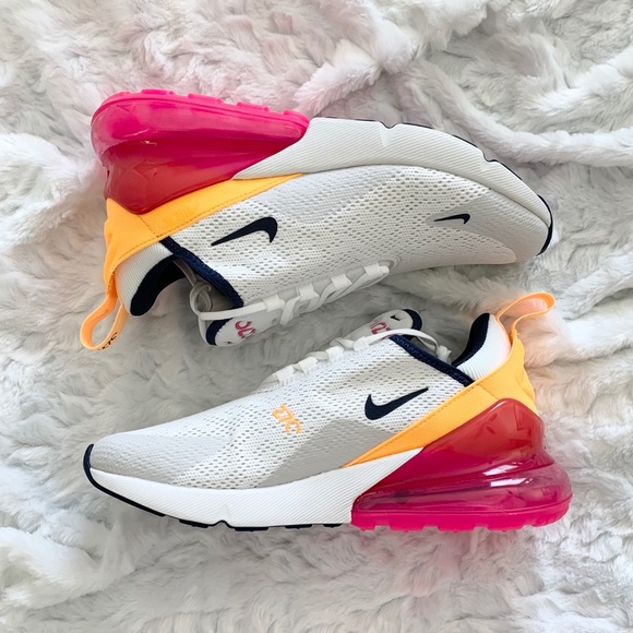 Nike Air Max 270 - Picture 2 of 7